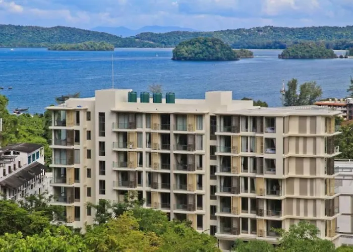 Stunning Sea View Apartment With Pool